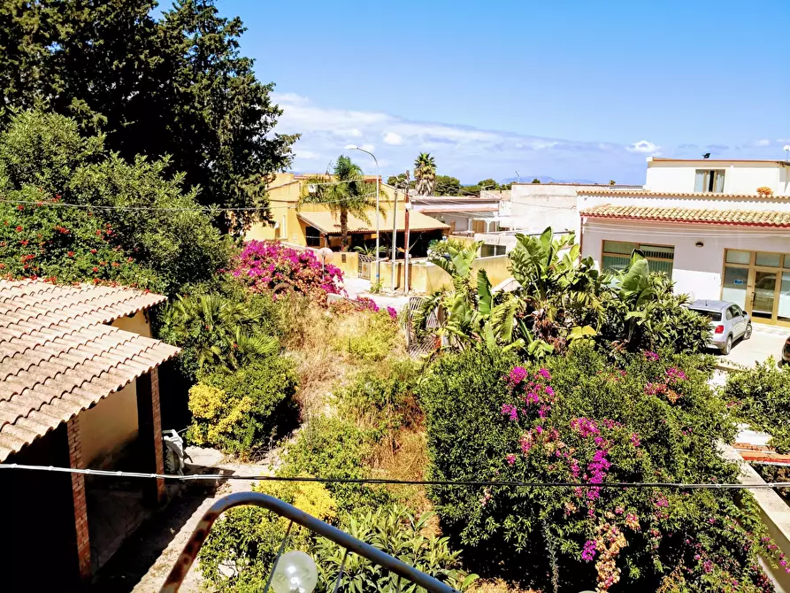 Immagine 2 di Casa semindipendente in vendita  a Trapani
