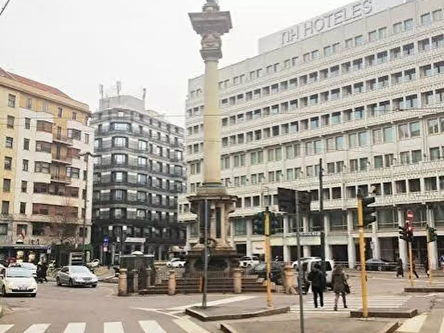 Immagine 4 di Licenza in vendita  a Milano