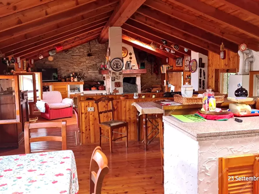 Immagine 9 di Villa in vendita  10 a Stresa