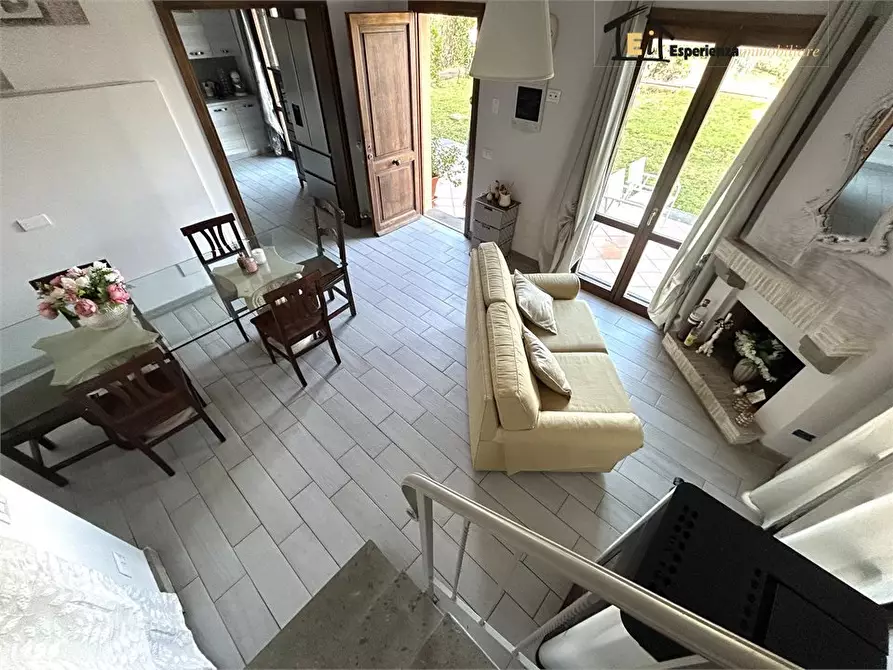 Immagine 9 di Casa semindipendente in vendita  snc a Poggio Mirteto