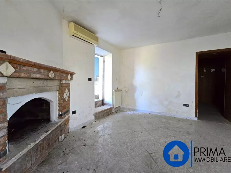 Immagine 4 di Casa indipendente in vendita  a Terni