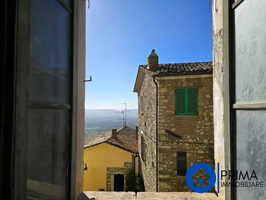 Immagine 10 di Casa indipendente in vendita  a Terni