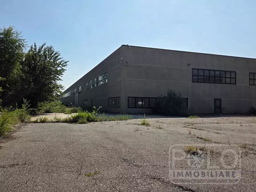 Immagine 3 di Capannone industriale in vendita  a Crevalcore