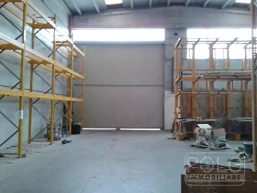 Immagine 5 di Capannone industriale in vendita  13 a Volongo