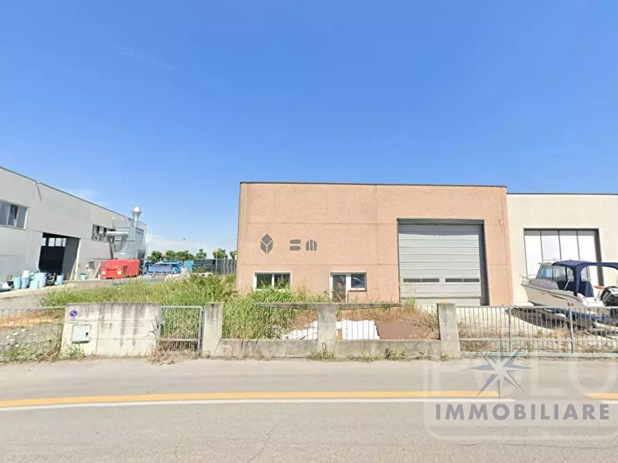 Immagine 2 di Capannone industriale in vendita  24 a San Benedetto Po