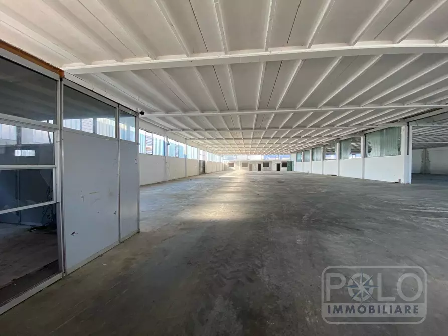 Immagine 2 di Capannone industriale in vendita  13 a Bubbiano