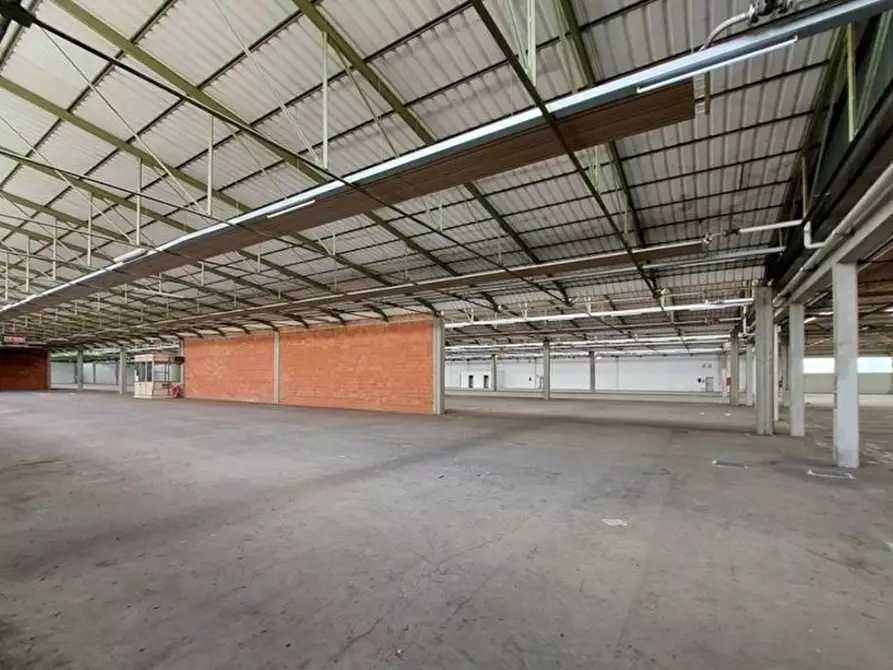 Immagine 6 di Capannone industriale in vendita  5-7-9. a Gaiarine