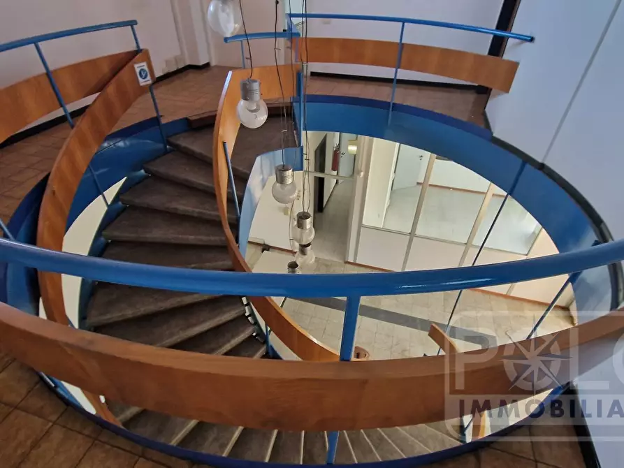 Immagine 5 di Capannone industriale in vendita  a Verona