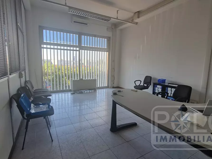 Immagine 8 di Capannone industriale in vendita  a Verona