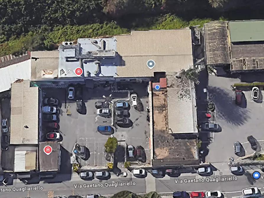 Immagine 1 di Ufficio in vendita  35 E a Napoli