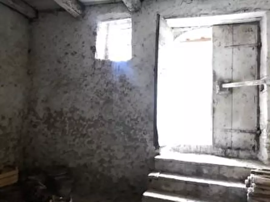 Immagine 4 di Magazzino in vendita  5 a Casperia