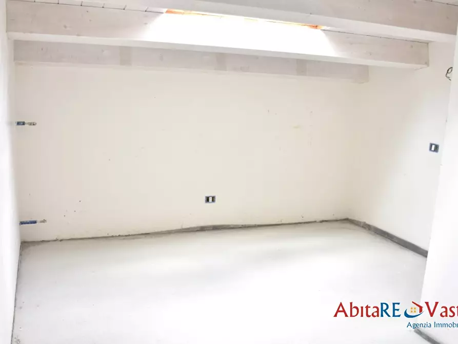 Immagine 9 di Appartamento in vendita  39 a Vasto