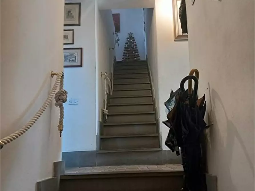 Immagine 2 di Casa semindipendente in vendita  a Pisa