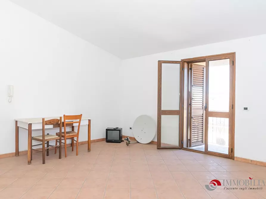 Immagine 10 di Palazzo in vendita  a Melito Di Porto Salvo