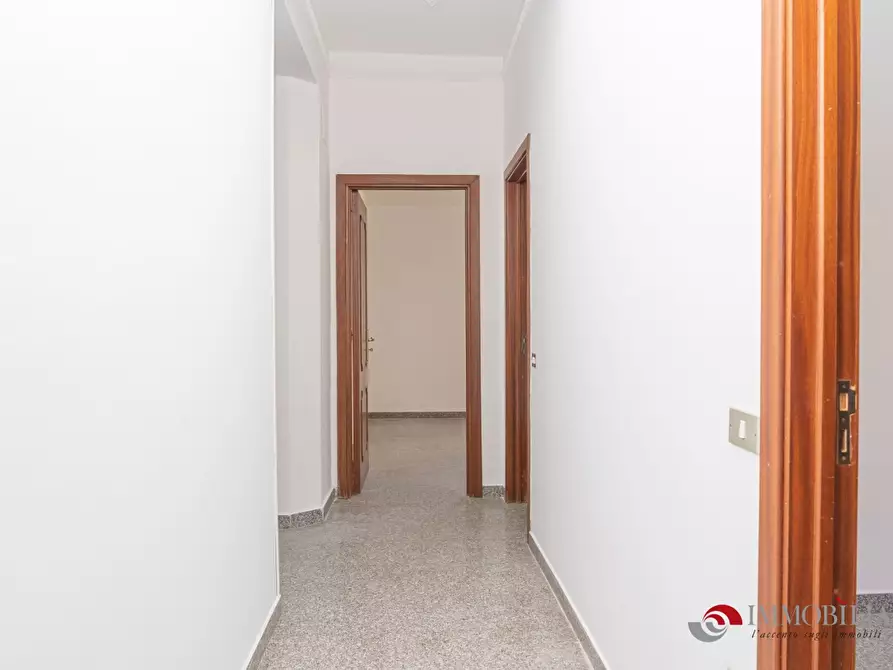 Immagine 6 di Palazzo in vendita  a Melito Di Porto Salvo