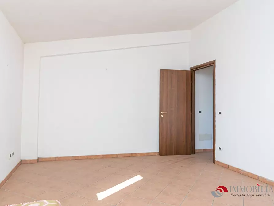 Immagine 9 di Palazzo in vendita  a Melito Di Porto Salvo