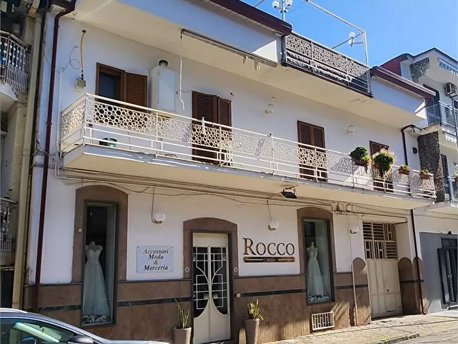 Immagine 3 di Palazzo in vendita  35 a Afragola