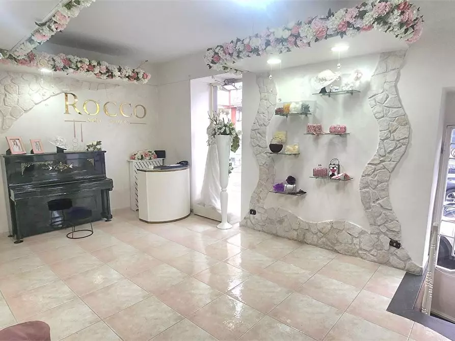 Immagine 4 di Palazzo in vendita  35 a Afragola