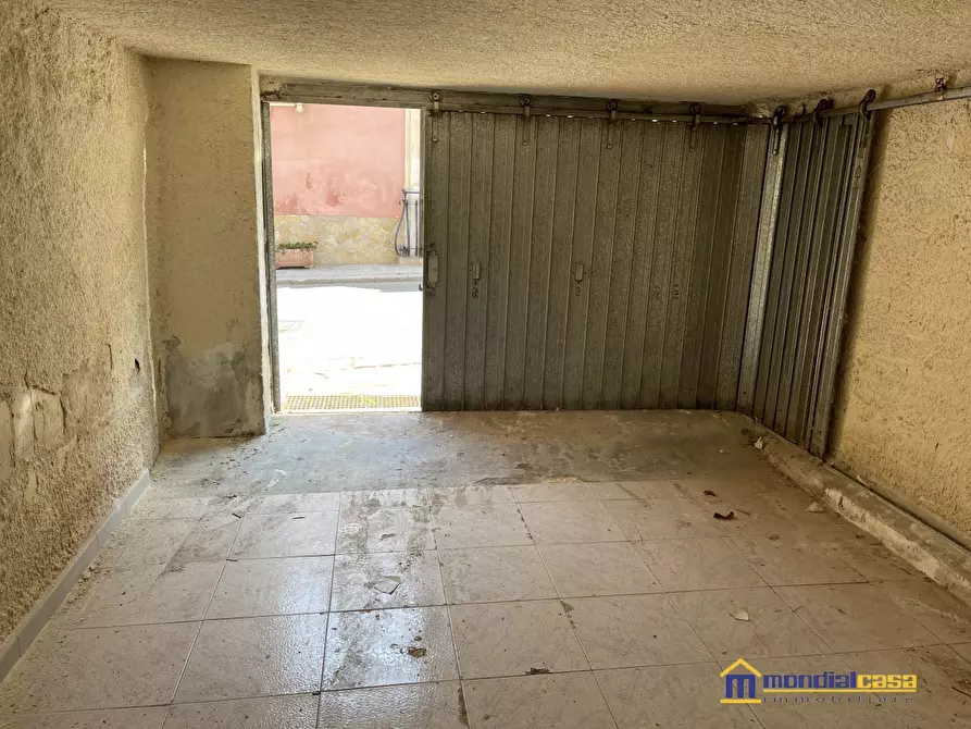 Immagine 3 di Garage in vendita  42 a Pachino