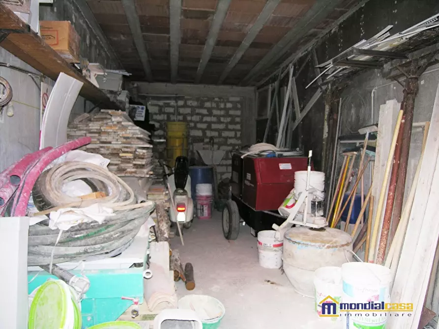 Immagine 2 di Garage in vendita  a Pachino