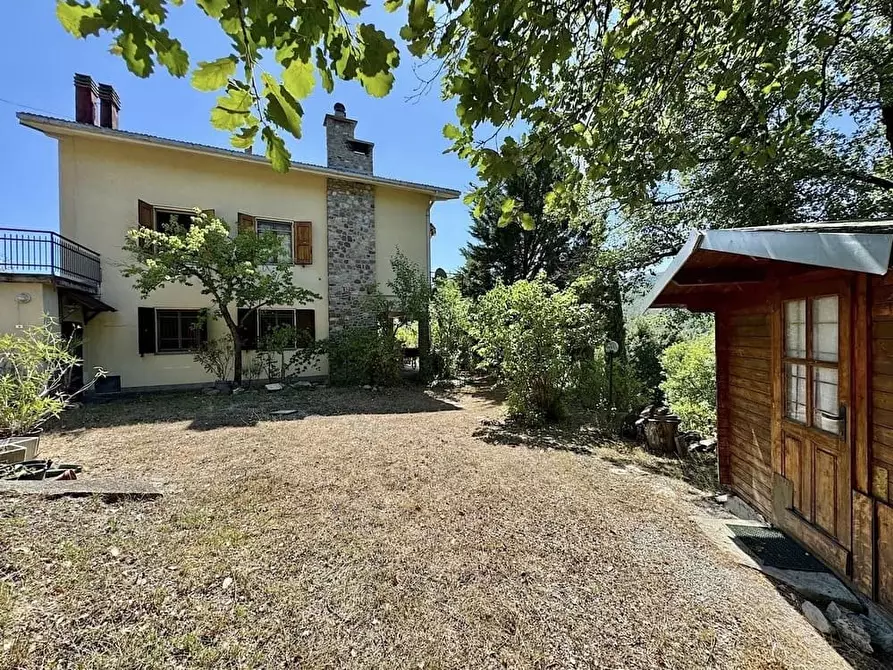 Immagine 6 di Casa indipendente in vendita  a Gaggio Montano