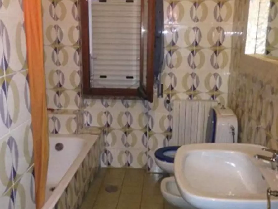 Immagine 3 di Casa indipendente in vendita  23 a Ortonovo