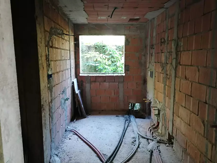 Immagine 9 di Casa indipendente in vendita  2 a Carrara