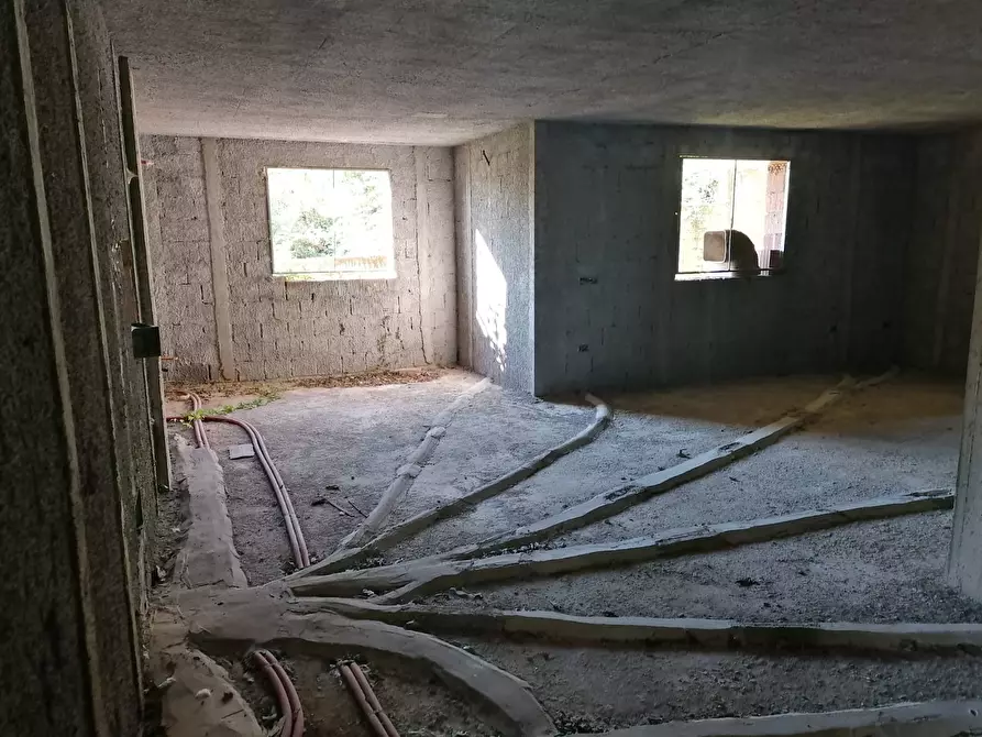 Immagine 2 di Casa indipendente in vendita  2 a Carrara