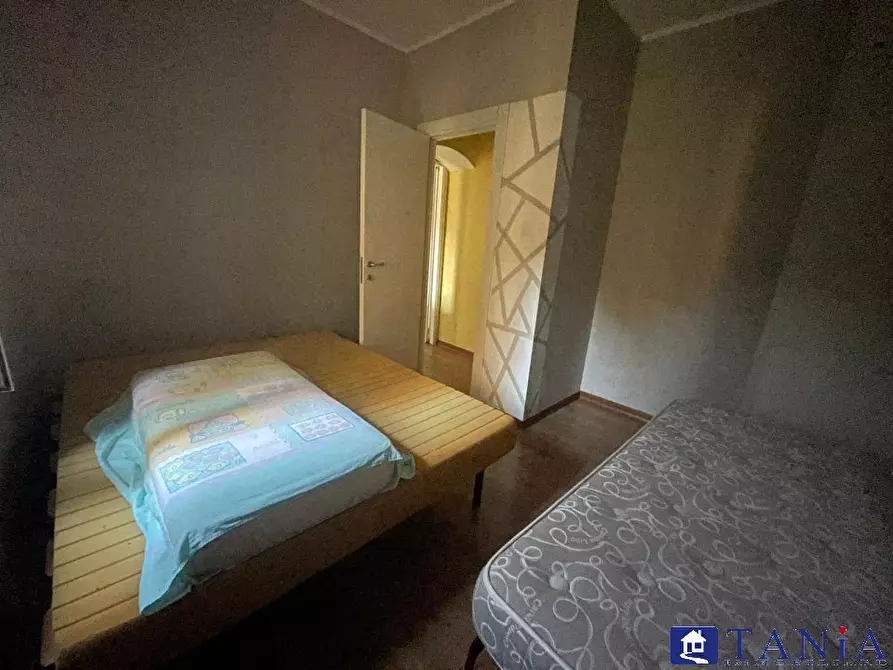 Immagine 4 di Casa indipendente in vendita  a Carrara