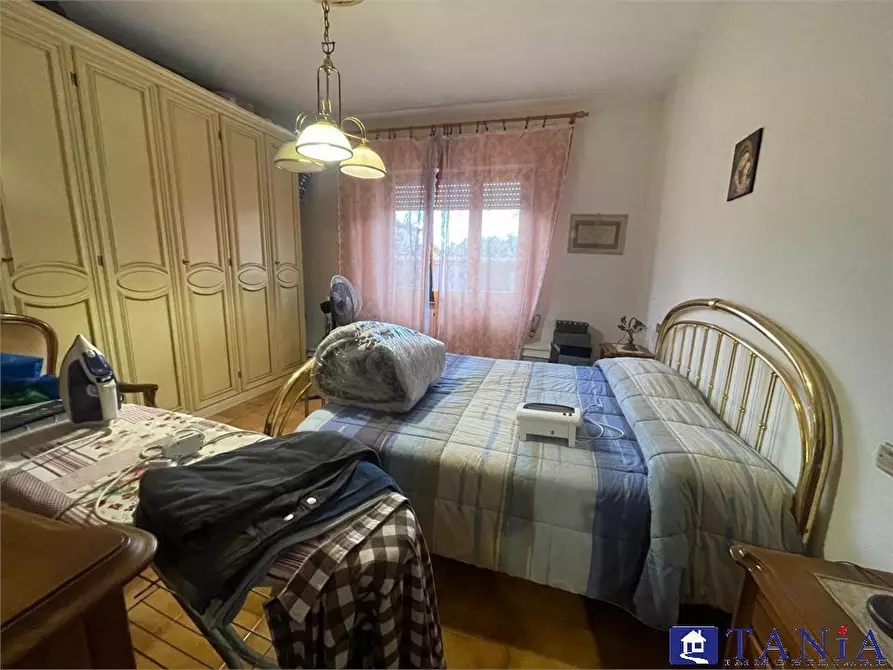 Immagine 6 di Casa indipendente in vendita  a Carrara