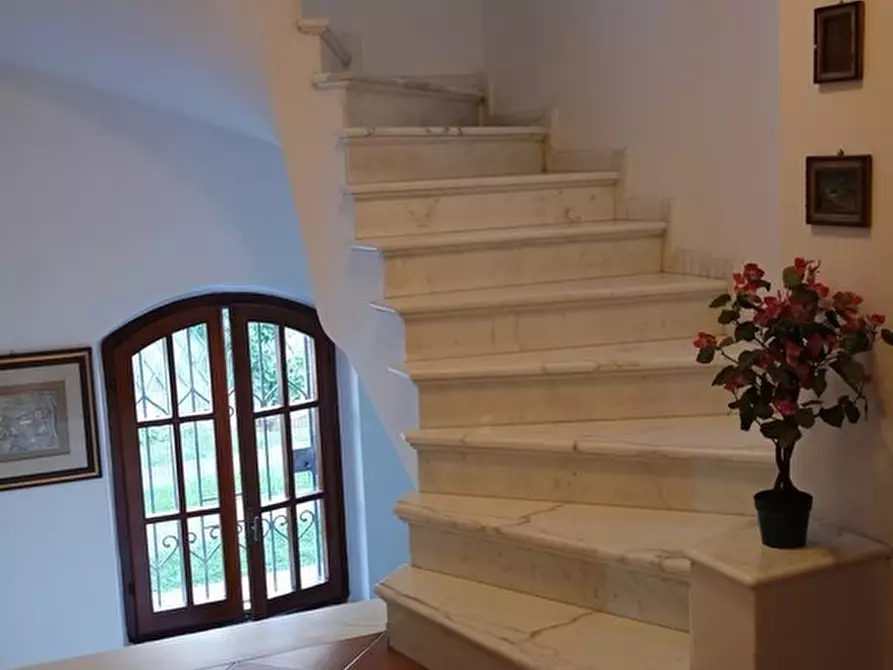 Immagine 4 di Casa indipendente in vendita  23 a Carrara