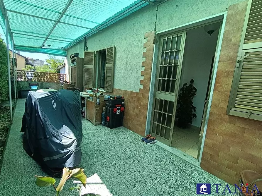 Immagine 10 di Casa indipendente in vendita  23 a Carrara