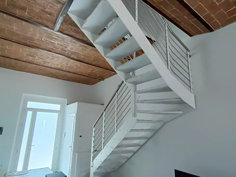 Immagine 8 di Casa semindipendente in vendita  a Rosignano Marittimo