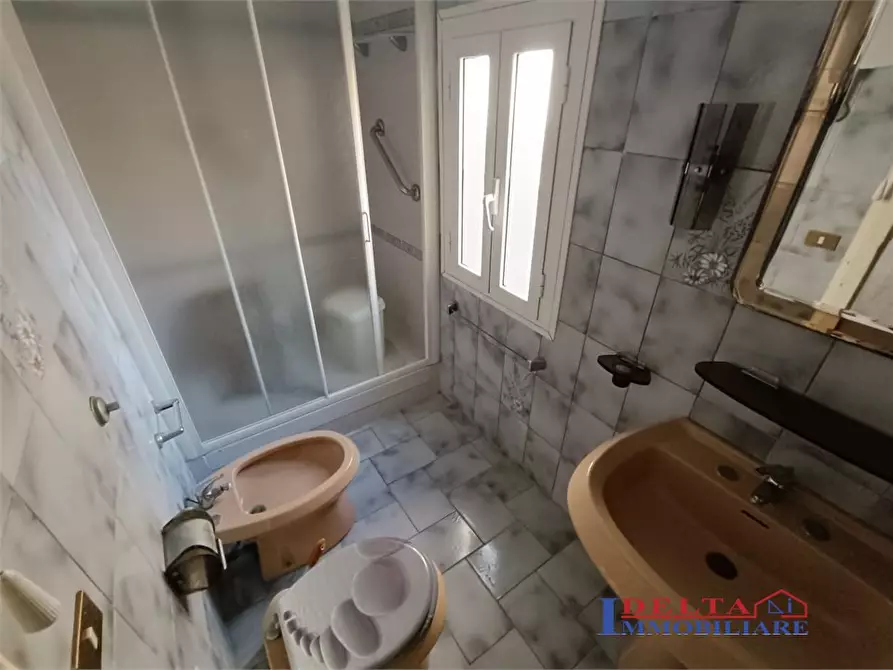 Immagine 10 di Casa semindipendente in vendita  a Rosignano Marittimo