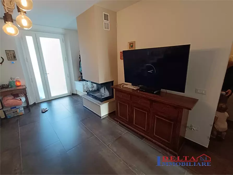 Immagine 3 di Casa semindipendente in vendita  a Rosignano Marittimo