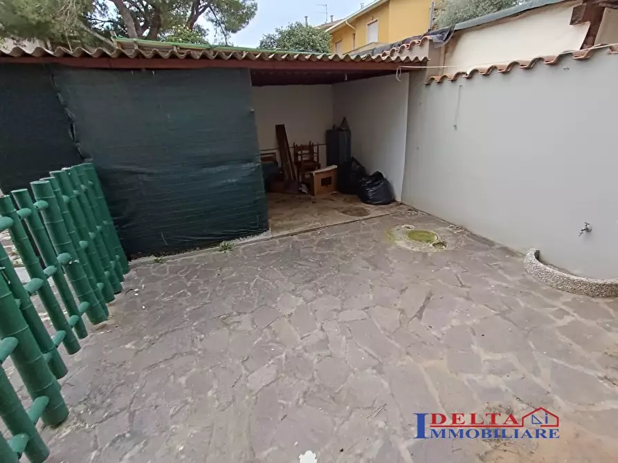 Immagine 8 di Casa semindipendente in vendita  a Rosignano Marittimo