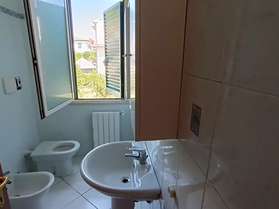 Immagine 7 di Casa semindipendente in vendita  a Rosignano Marittimo