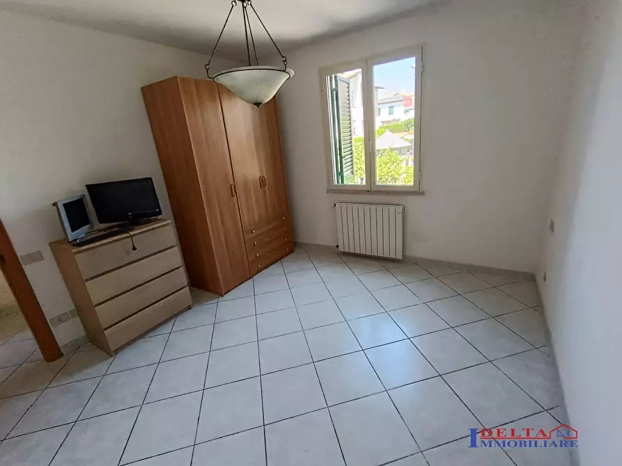 Immagine 9 di Casa semindipendente in vendita  a Rosignano Marittimo