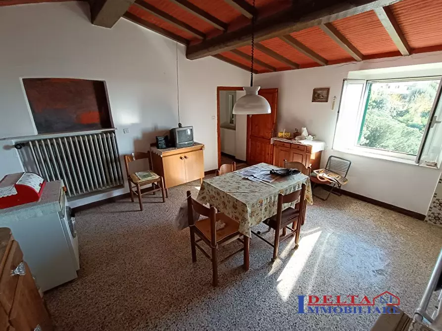 Immagine 5 di Casa semindipendente in vendita  a Castellina Marittima