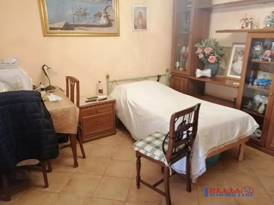 Immagine 2 di Casa semindipendente in vendita  a Castellina Marittima