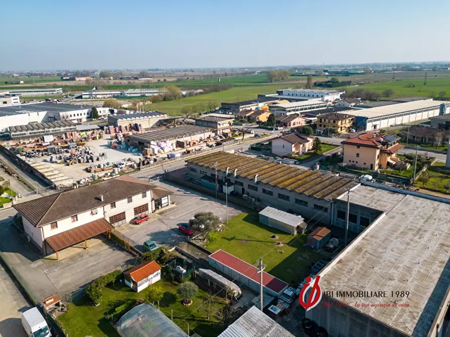 Immagine 5 di Attività artigianale in vendita  1 a Isola Della Scala