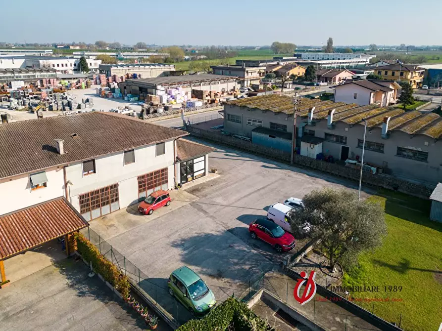 Immagine 1 di Attività artigianale in vendita  1 a Isola Della Scala