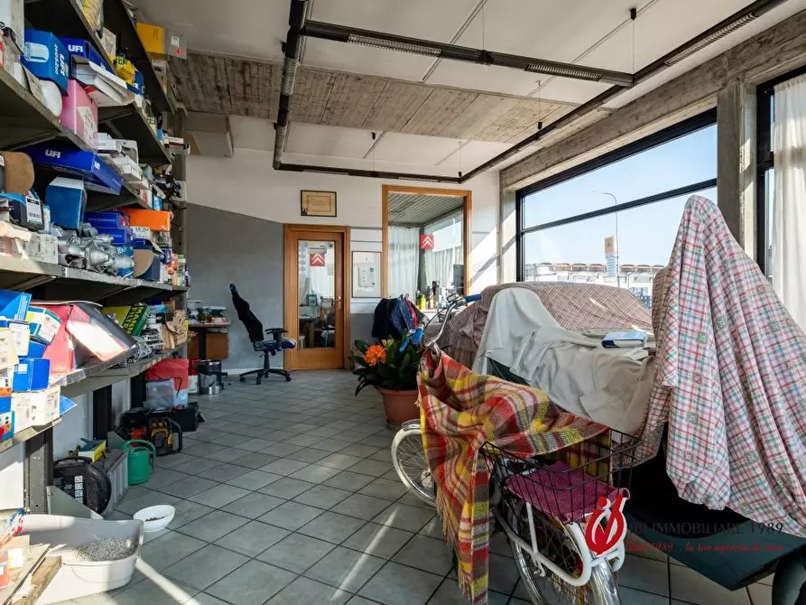 Immagine 9 di Attività artigianale in vendita  1 a Isola Della Scala