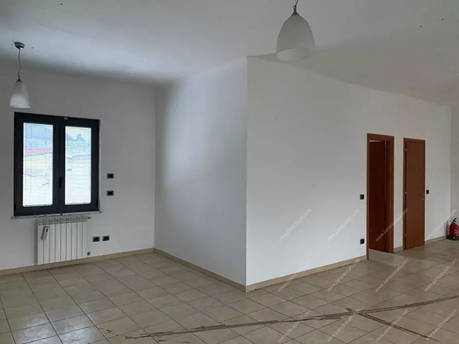 Immagine 5 di Capannone industriale in vendita  7 a Busalla