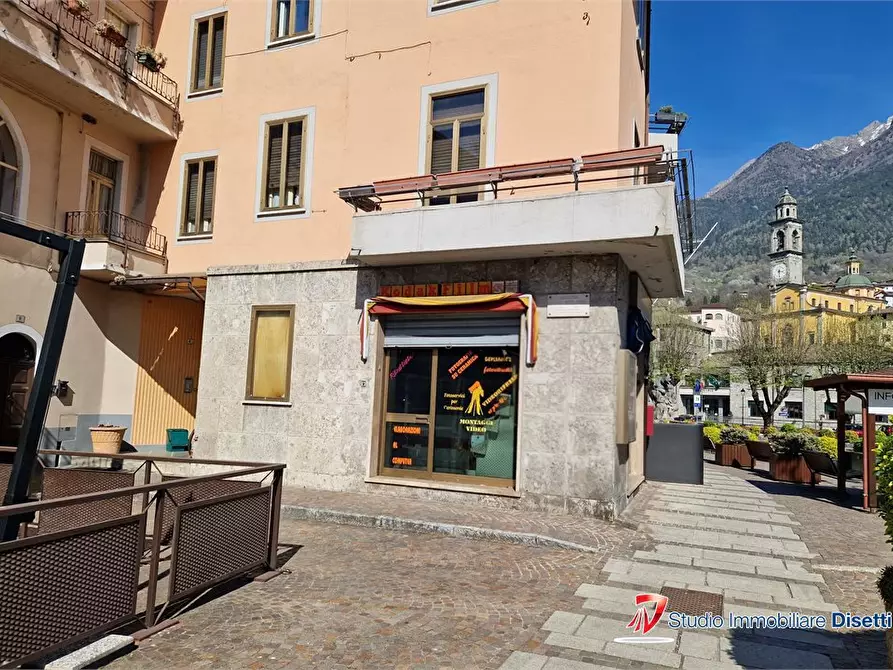Immagine 1 di Negozio in vendita  1 a Edolo