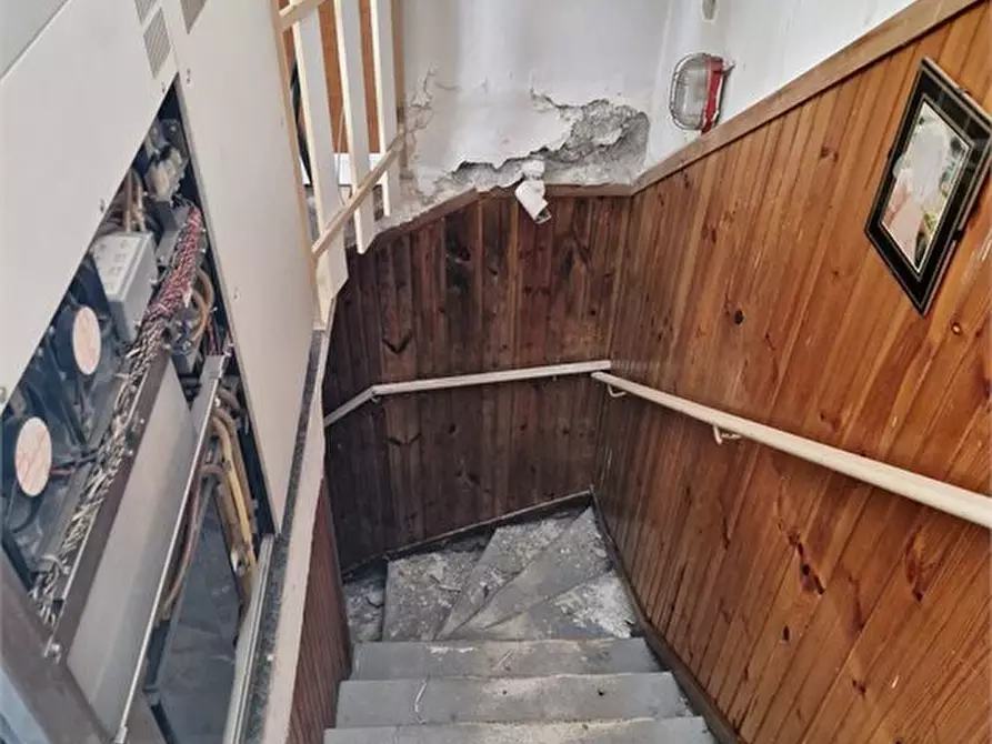 Immagine 6 di Negozio in vendita  1 a Edolo