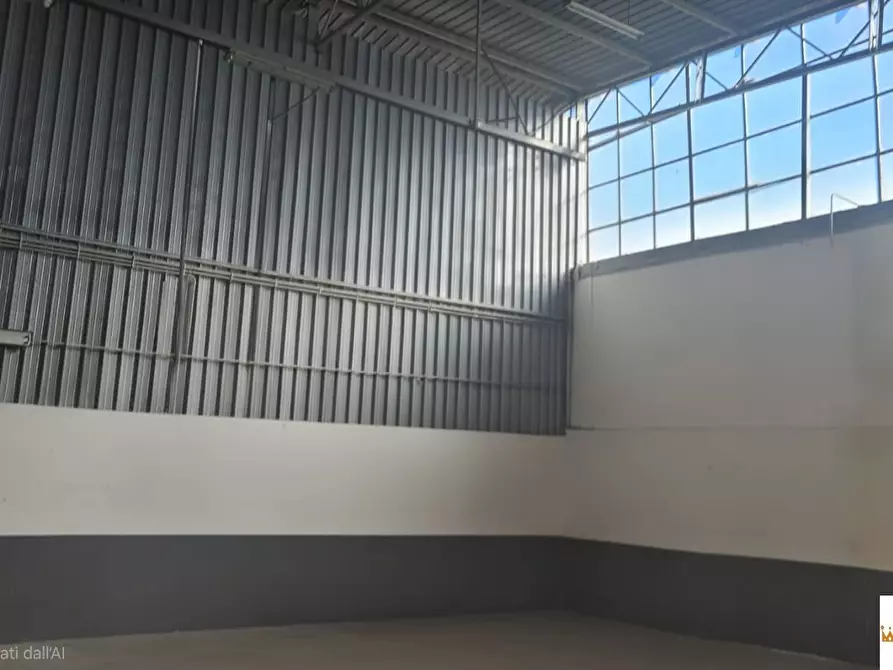 Immagine 10 di Negozio in vendita  9152 a Palermo