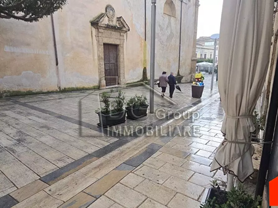 Immagine 2 di Negozio in vendita  a Alcamo