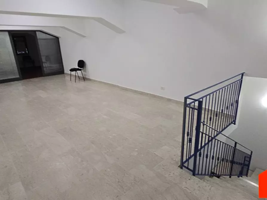 Immagine 4 di Negozio in vendita  a Alcamo