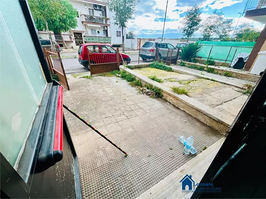 Immagine 5 di Negozio in vendita  a Cellamare